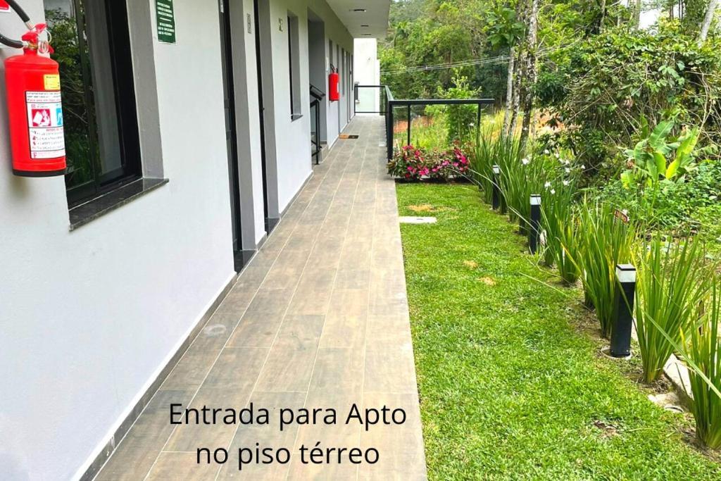 Refugio Lagoinha Ubatuba-sp Samola Apto 07 Apartamento *